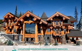 White Spirit Lodge, Artisan Log Masterpiece Chalet